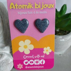 Boucles d’oreilles en argile polymère faites à la main . Handmade polymer clay